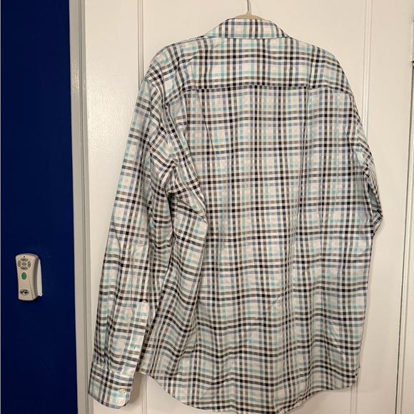 Egara Multicolor Plaid Button Down Shirt - Picture 2 of 2